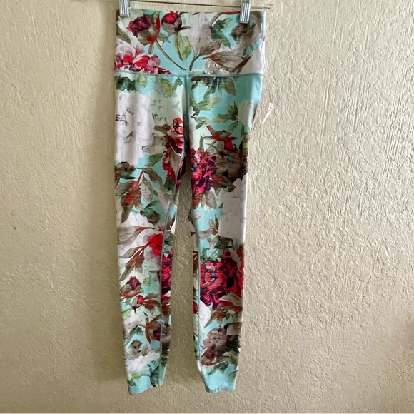 Colorado Threads TEAL FLORAL YOGA PANTS - Picture 3 of 4